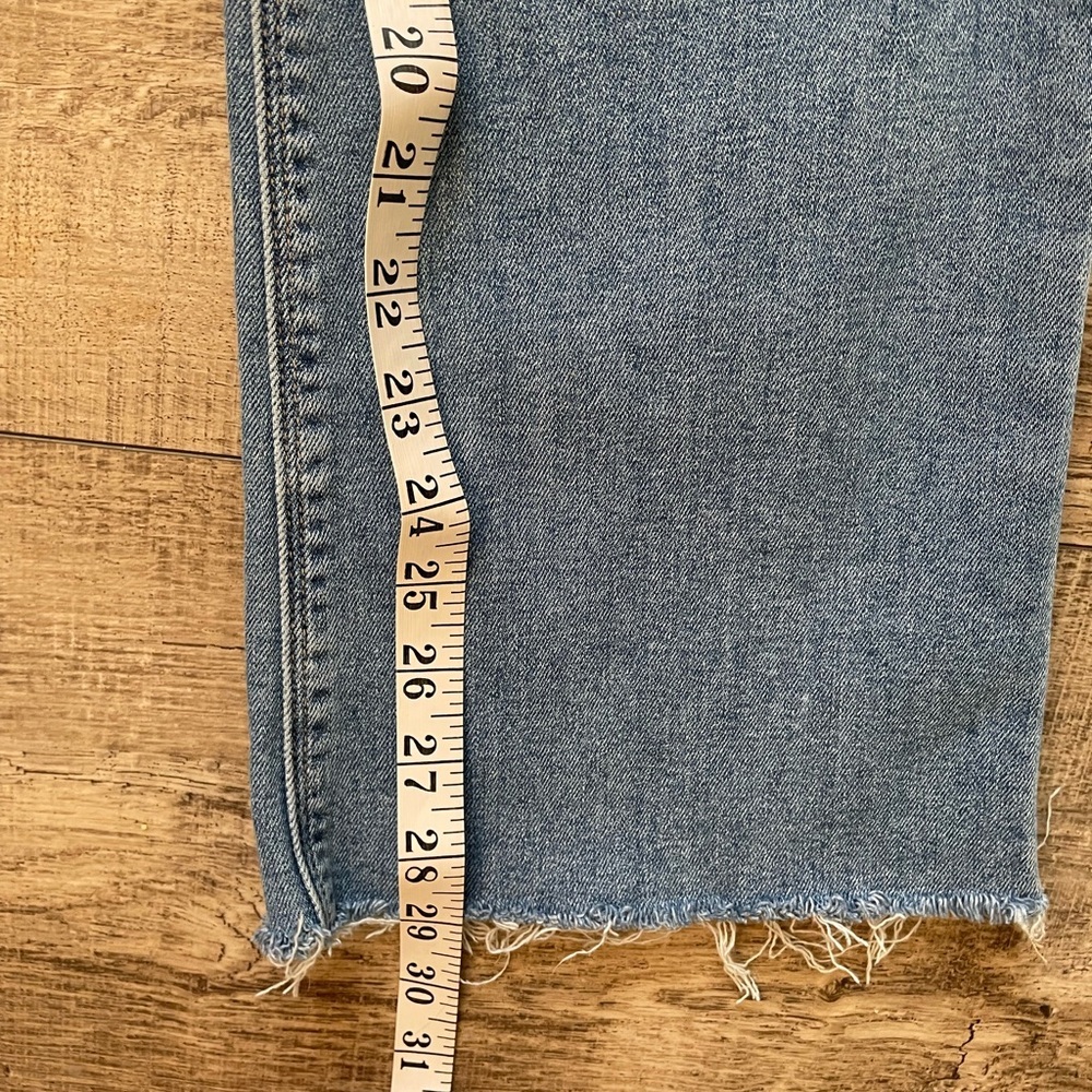 Hudson Jeans High Rise Cropped Kick Flare in Light Blue with Knee Distress - Picture 7 of 11